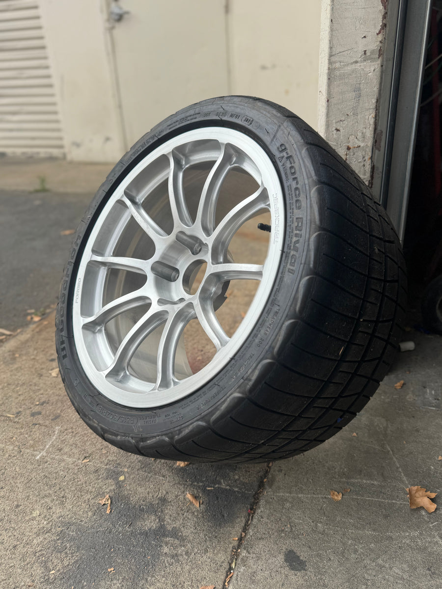 47D696A9-52B2-445B-94CF-