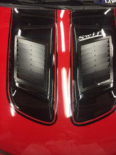 Load image into Gallery viewer, Pontiac GTO Hood Vent Kit (04-06)