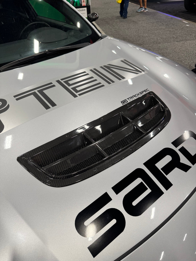 Toyota GR86 Carbon Hood Vent