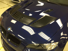 Load image into Gallery viewer, BMW E90 E92 M3 Side Vents Only
